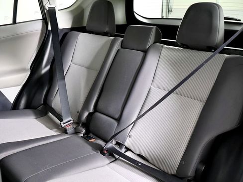 Used 2013 Toyota RAV4 LE image 43