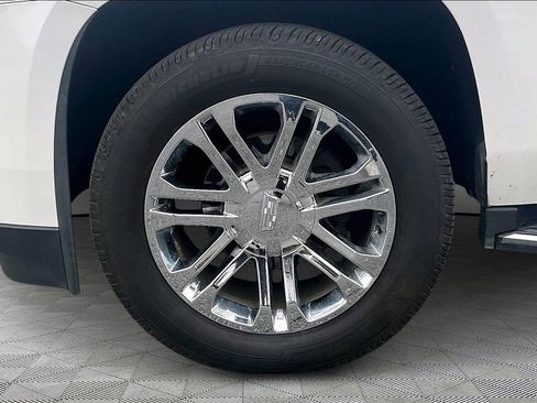 Used 2020 Cadillac Escalade ESV 2WD image 32