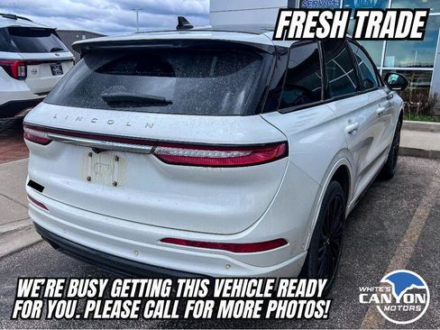 Used 2024 Lincoln Corsair Reserve w/ Equipment Group 202A AWD/4WD image 2