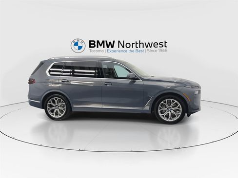 New 2026 BMW X7 xDrive40i image 5