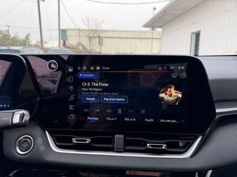 Used 2025 Chevrolet Equinox LT image 21