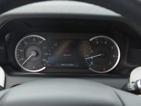 Used 2023 Land Rover Discovery Sport SE AWD/4WD image 10