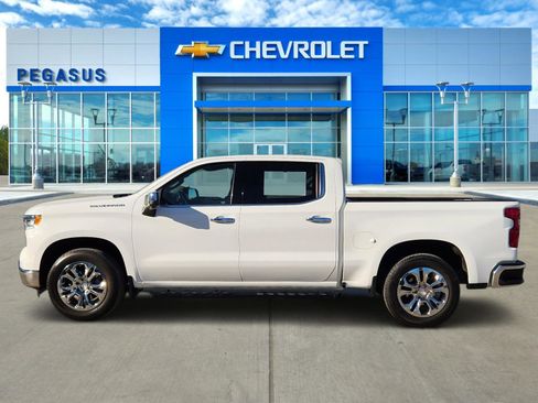 Used 2023 Chevrolet Silverado 1500 LTZ image 3