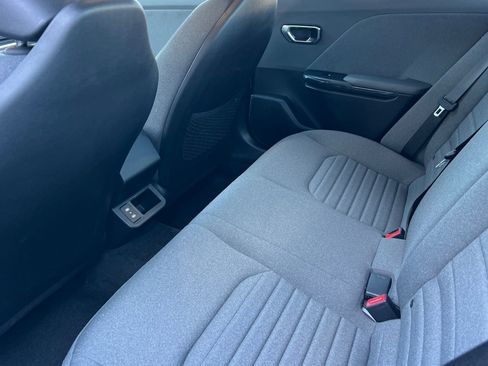 Used 2025 Kia K4 EX image 13