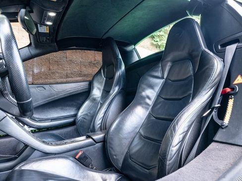 Used 2016 McLaren 650S Spider image 41