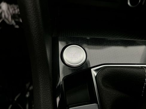 New 2026 Volkswagen Taos S image 29