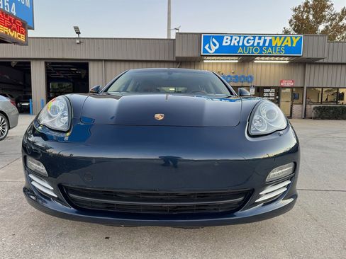 Used 2012 Porsche Panamera 4 image 4