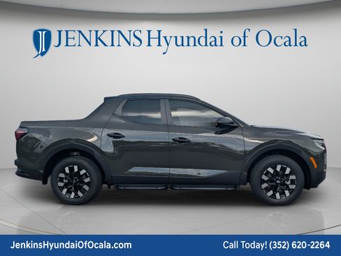 New 2026 Hyundai Santa Cruz SEL FWD image 2