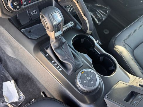 New 2026 Ford Bronco Badlands image 22