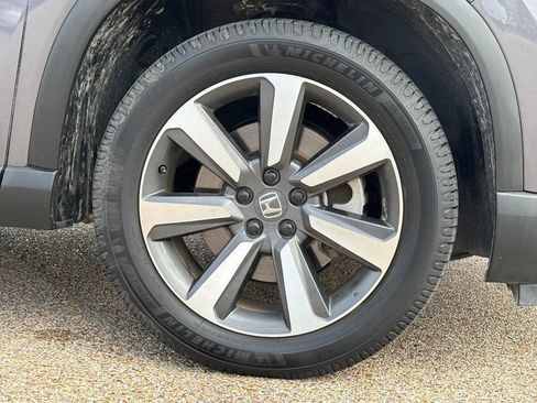 Used 2023 Honda Pilot Elite image 9