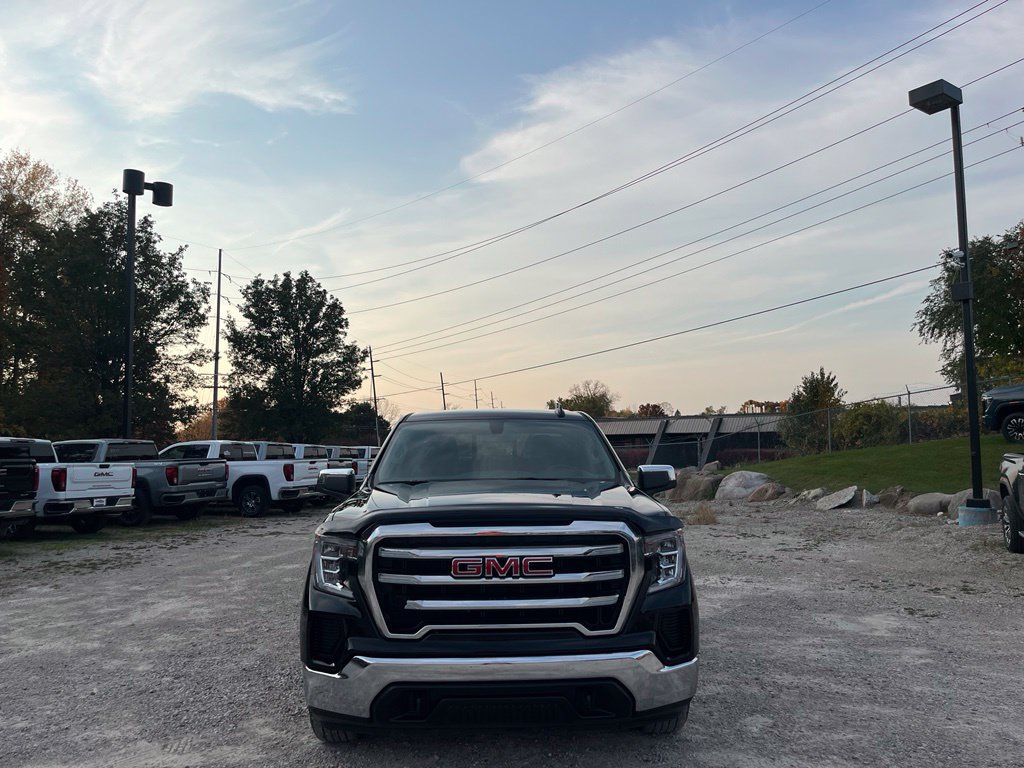 Used 2020 GMC Sierra 1500 SLE w/ SLE Value Package AWD/4WD image 3
