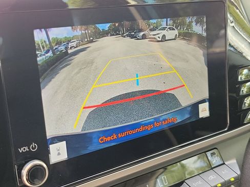 Used 2025 Toyota Camry LE FWD image 26