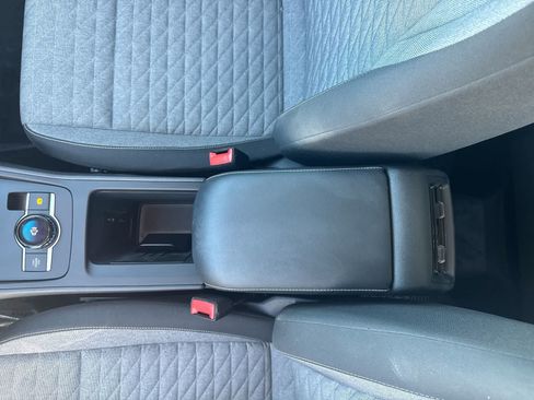 Used 2025 Volkswagen Tiguan S FWD image 32