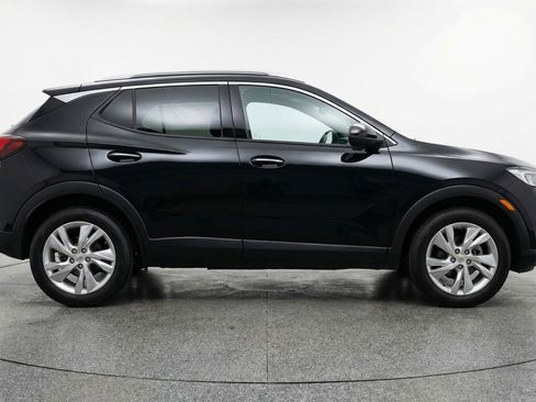 Used 2025 Buick Encore GX Preferred FWD image 11