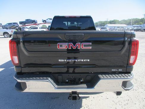 New 2026 GMC Sierra 3500 SLE w/ SLE Value Package AWD/4WD image 6