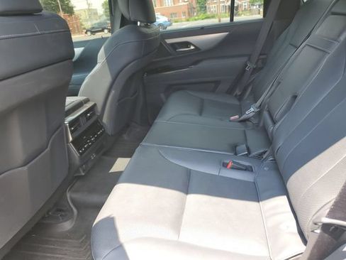 Used 2024 Lexus LX 600 F Sport AWD/4WD image 13