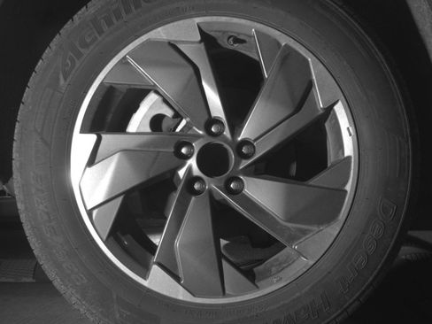Used 2024 Nissan Rogue SV FWD image 15