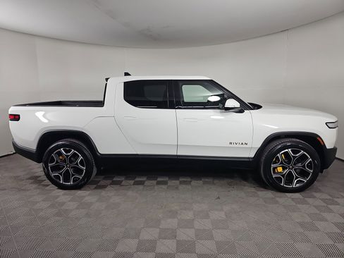 Used 2022 Rivian R1T Launch Edition image 6