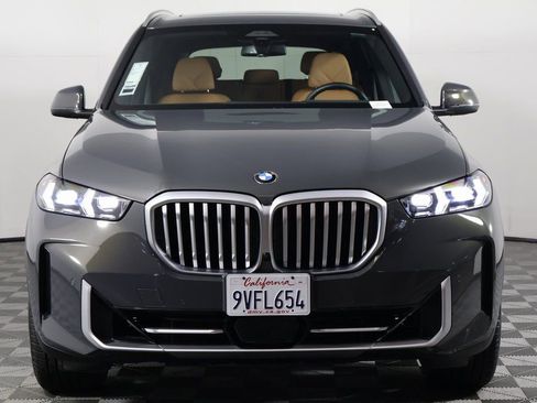 Certified 2026 BMW X5 xDrive40i w/ Climate Comfort Package AWD/4WD image 2