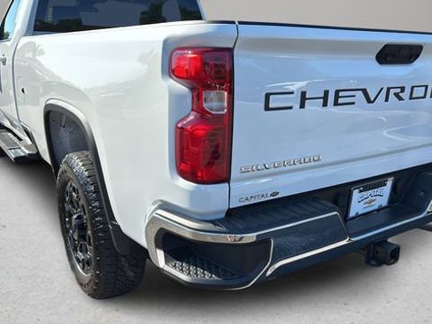 Used 2025 Chevrolet Silverado 2500 LT w/ Convenience Package RWD image 33