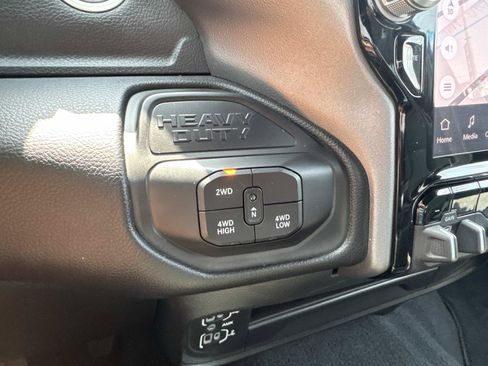 Used 2026 RAM 2500 Big Horn AWD/4WD image 26