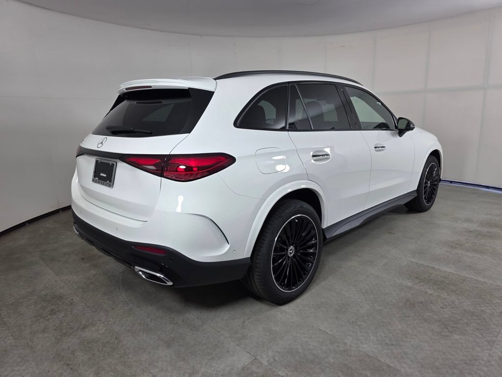 New 2027 Mercedes-Benz GLC 300 image 4