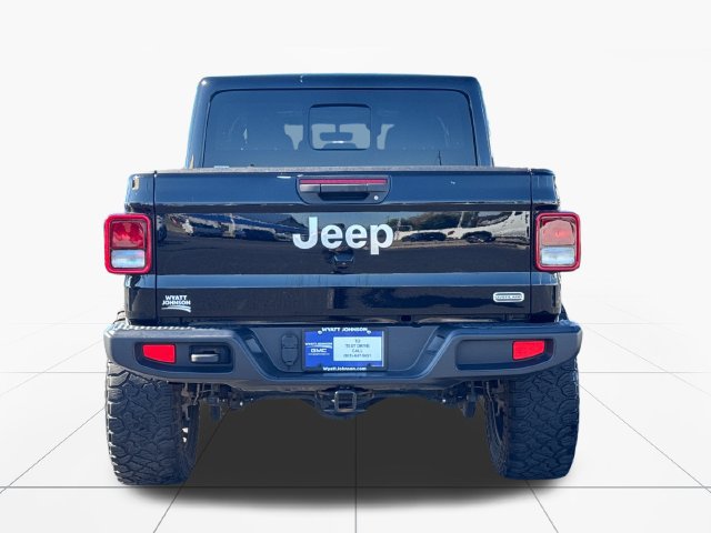 Used 2022 Jeep Gladiator Overland AWD/4WD image 4