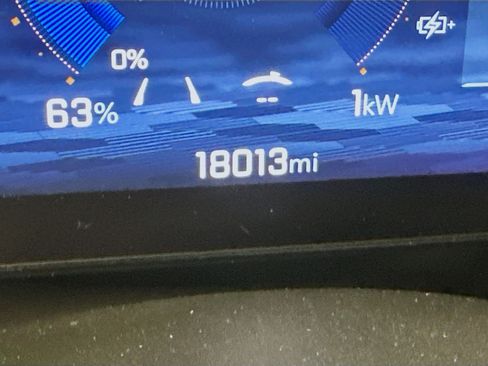 Used 2024 Chevrolet Equinox EV RS AWD/4WD image 19