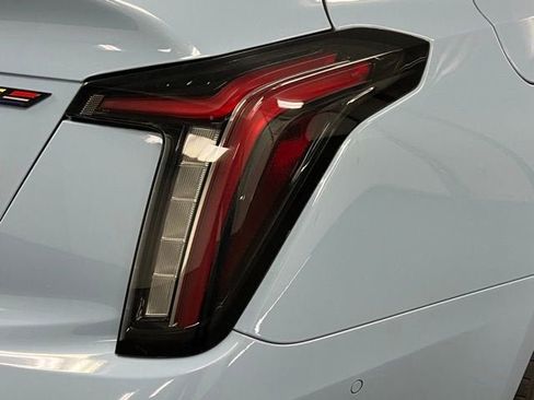 New 2026 Cadillac CT5 V w/ LPO, ONYX Package image 11