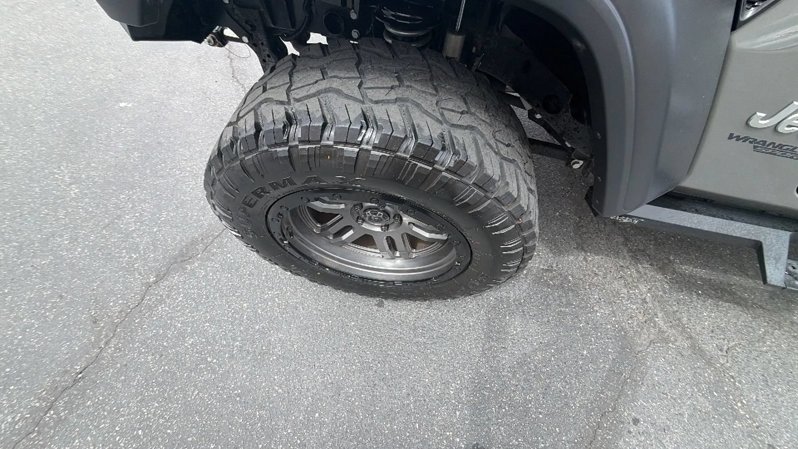 Used 2019 Jeep Wrangler Sport AWD/4WD image 10