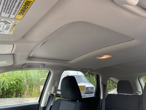 Used 2015 Honda CR-V EX image 24