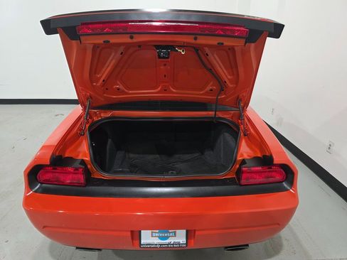 Used 2009 Dodge Challenger SRT8 w/ SRT Option Group II image 24