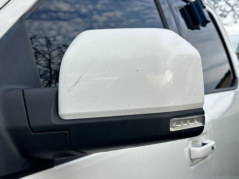 Used 2017 Ford F150 Raptor w/ Equipment Group 802A Luxury image 9