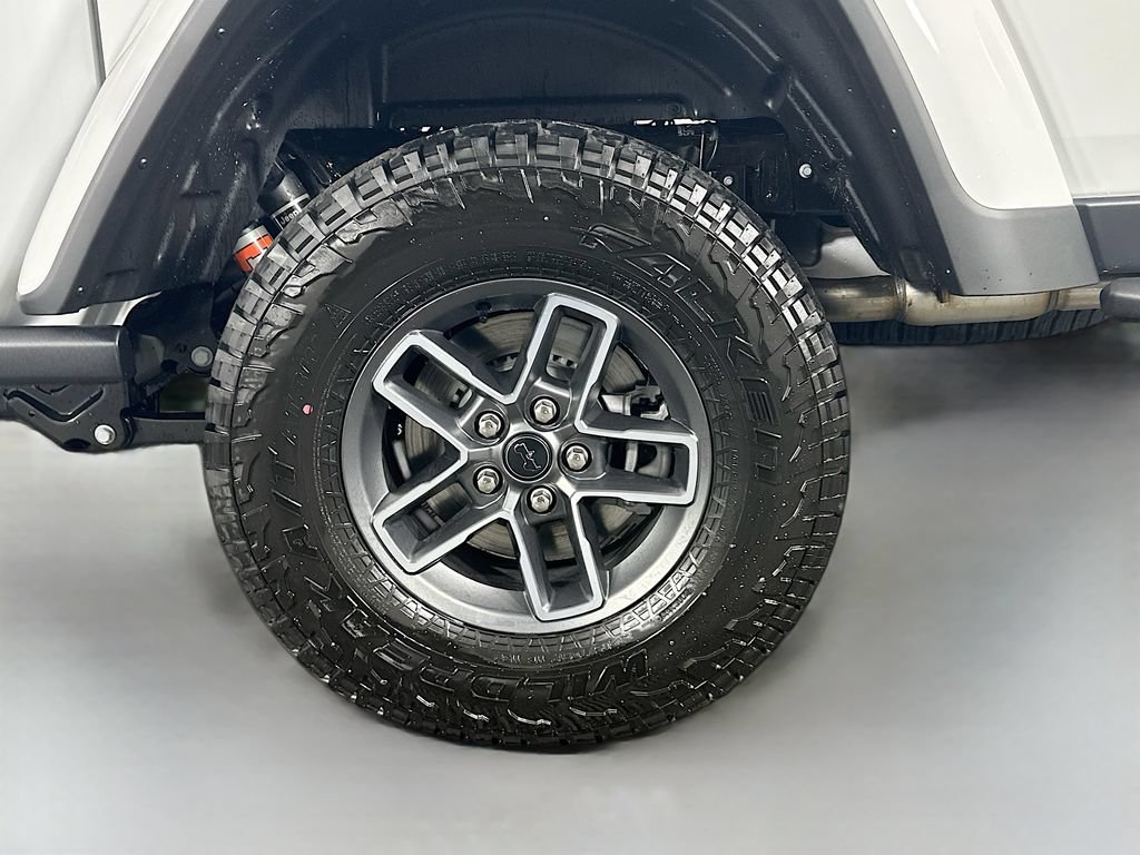 New 2026 Jeep Gladiator Mojave AWD/4WD image 17