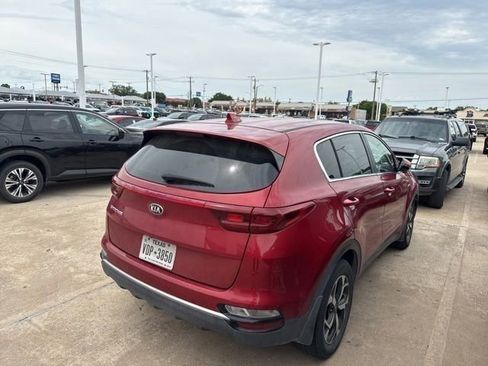 Used 2020 Kia Sportage LX w/ LX Popular Package AWD/4WD image 8
