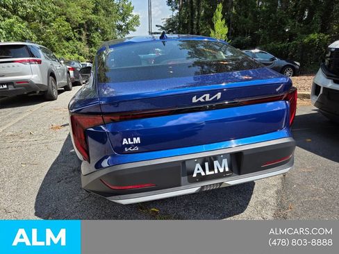 Used 2025 Kia K4 FWD image 8
