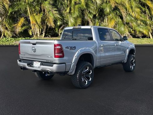 Used 2024 RAM 1500 Laramie AWD/4WD image 4