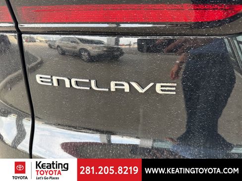 Used 2025 Buick Enclave Preferred w/ Power Package FWD image 9