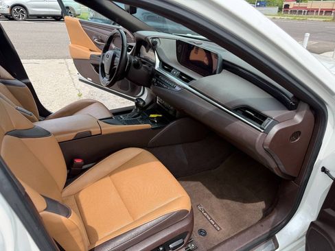 Used 2020 Lexus ES 350 w/ Premium Package FWD image 13