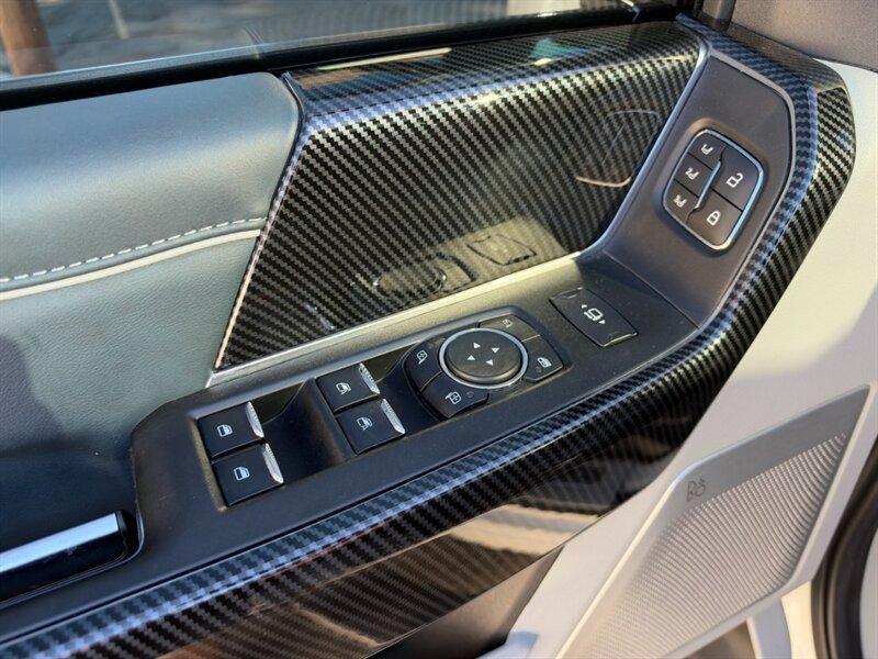 Used 2024 Ford F350 Limited w/ FX4 Off-Road Package AWD/4WD image 23