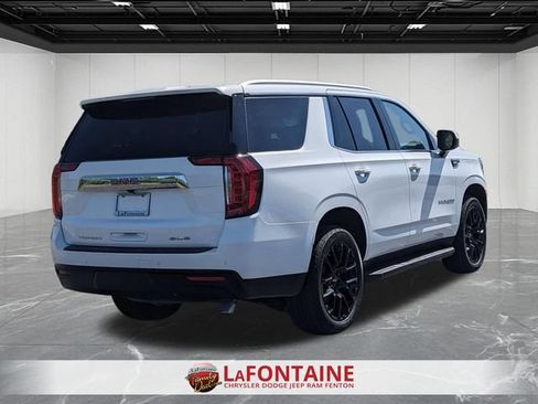Used 2023 GMC Yukon SLE w/ Gmc Pro Safety Plus Package AWD/4WD image 5