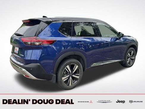 Used 2023 Nissan Rogue Platinum w/ Platinum Premium Package FWD image 6