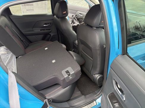 New 2026 Nissan Kicks SR w/ SR Premium Package image 18