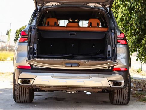 Used 2026 BMW X5 sDrive40i w/ Premium Package RWD image 30