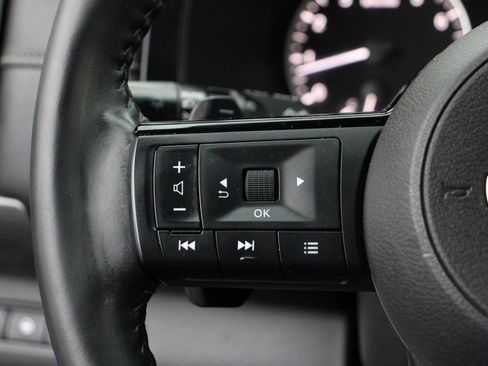 Used 2024 Nissan Pathfinder SL w/ SL Premium Package image 22