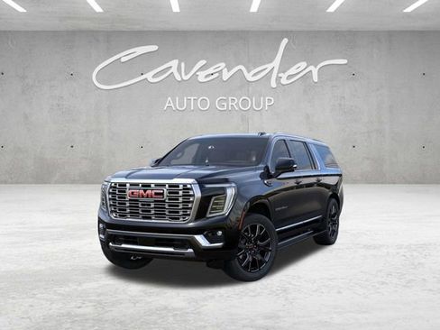 New 2026 GMC Yukon XL Denali w/ Sun & Power Step Package image 8