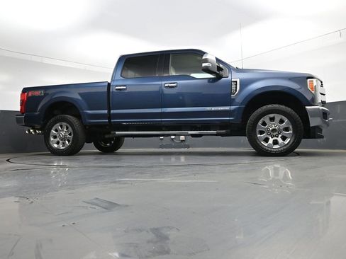 Used 2017 Ford F250 Lariat w/ Lariat Ultimate Package image 38