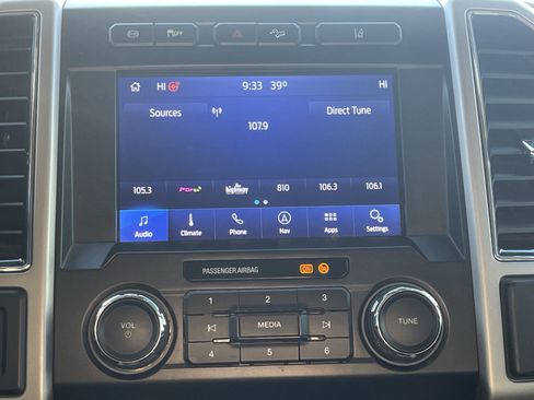 Used 2020 Ford F350 Lariat w/ Lariat Ultimate Package image 24