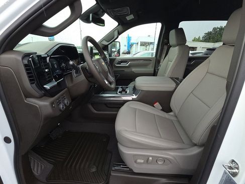 New 2026 Chevrolet Silverado 3500 LTZ w/ LTZ Convenience Package AWD/4WD image 16