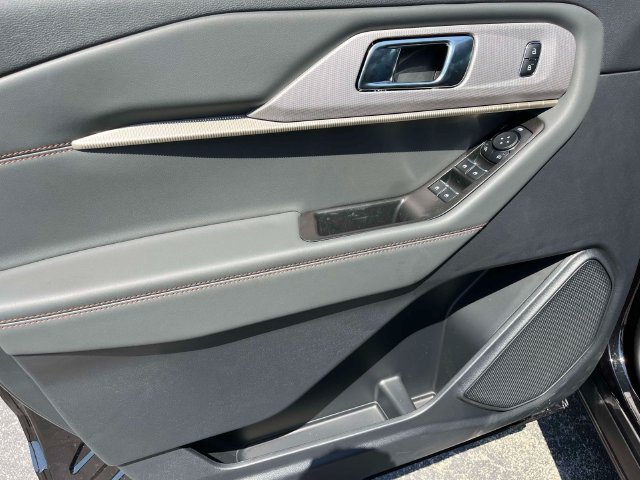 New 2026 Ford Explorer Active w/ Active Comfort Package RWD image 20